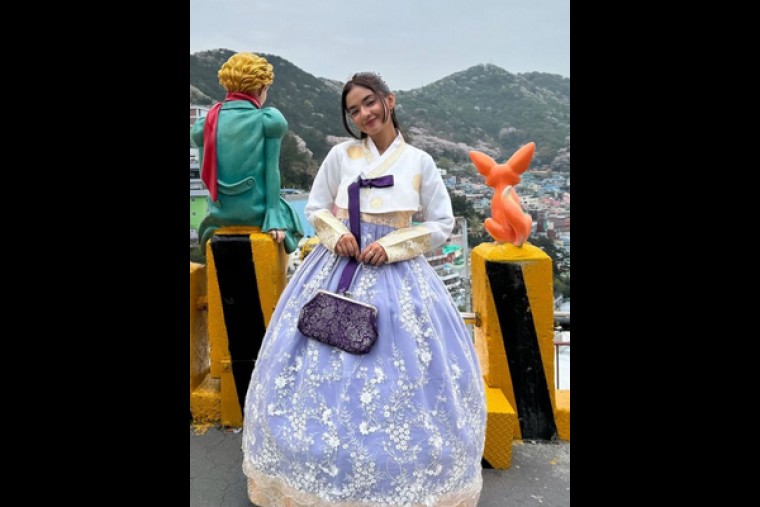 Anushka Sen dons hanbok in Busan: 'Living the K-drama moments'