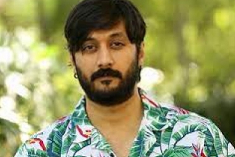K'taka police issue notice to actor Chetan for 'hurting' Hindu sentiments
