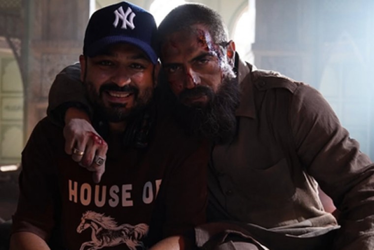 Arjun Rampal wishes birthday to Dhurandhar maker Aditya Dhar: No one was ready for you