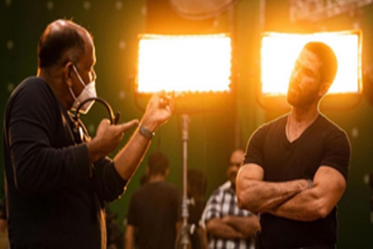 Shahid flaunts his intense look in BTS photo from 'Deva': 'Making movies is magic'