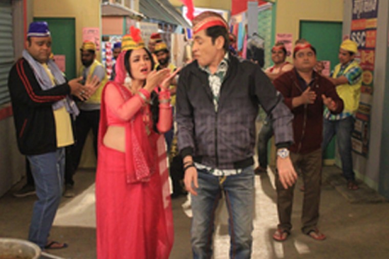 Aasif Sheikh, Shubhangi Atre indulge in 'paan party' on 'Bhabiji Ghar Par Hai' set