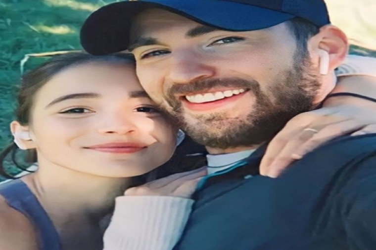 Chris Evans, Alba Baptista tie the knot in intimate Massachusetts ceremony