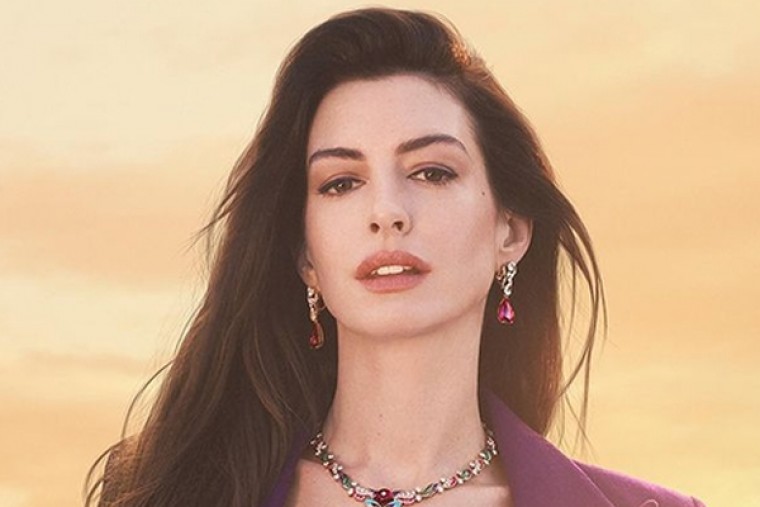 Anne Hathaway was told she had zero sex appeal for Hollywood