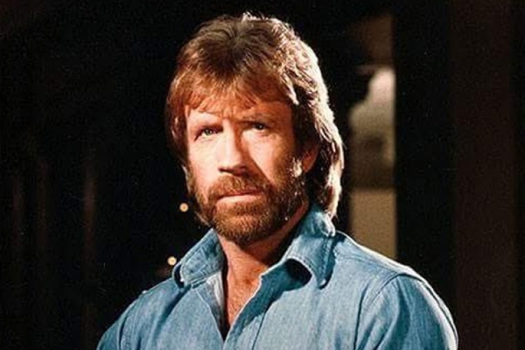 Akshay Kumar calls watching late Chuck Norris on screen 'education'