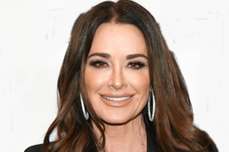 Kyle Richards says she is open to date a woman