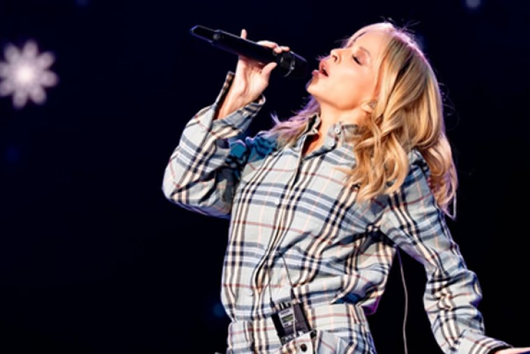 Kylie Minogue wants Margot Robbie to play her in biopic