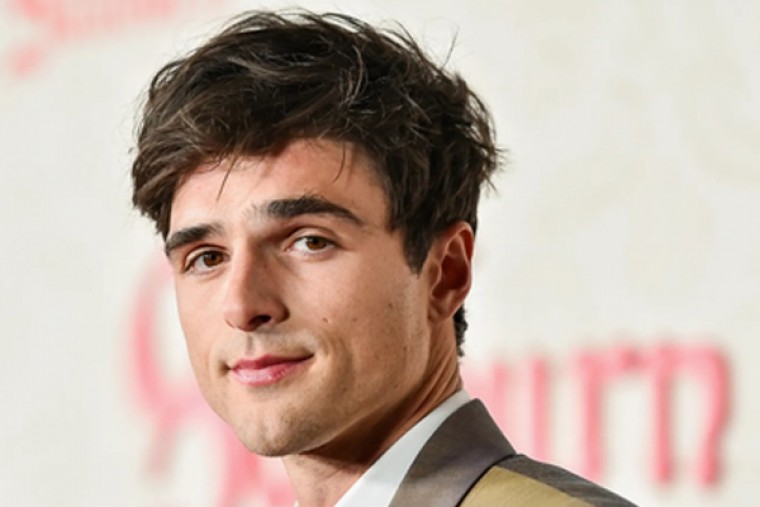 Jacob Elordi says he was offered 'Wuthering Heights' role on text