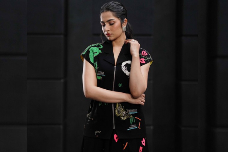 'Kantara' actress Rukmini Vasanth warns public of imposter