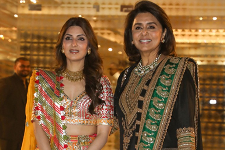 It was a working Mother's Day for Neetu and Riddhima Kapoor
