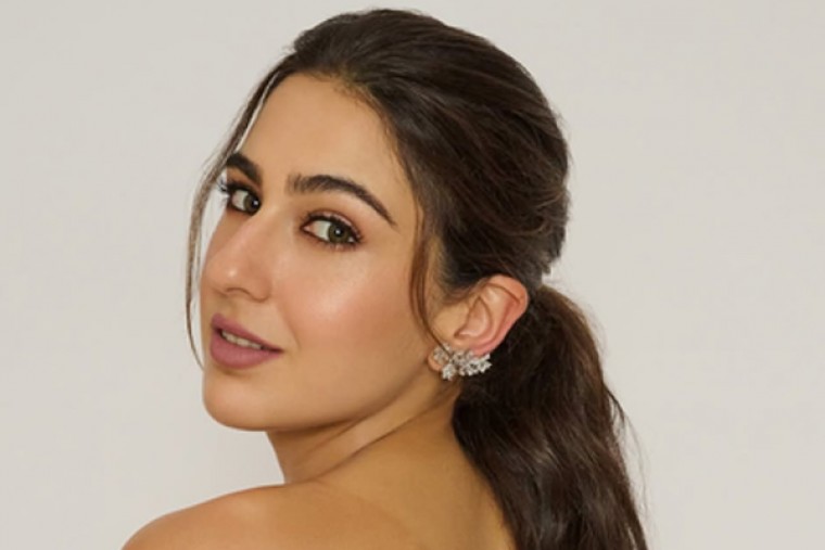 Sara Ali Khan shares what to do when 'romantic feeling awakens' during the monsoon