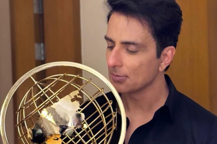 Sonu dedicates Miss World Humanitarian Award to resilient mothers, students and migrants