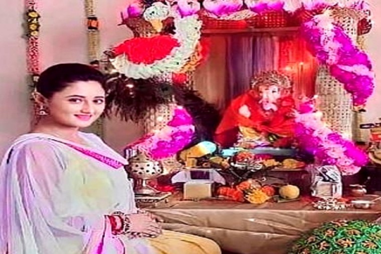 Rashami Desai is 'extremely excited & happy' for Ganpati Bappa's arrival