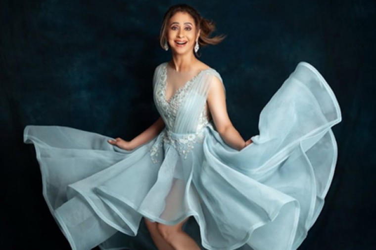 Urmila Matondkar channels her inner Marilyn Monroe with iconic flying-skirt moment