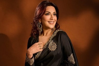 Sonali Bendre condemns SC's order to remove stray dogs from public places