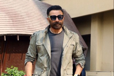 Sunny Deol lashes out at media: 'Sharam nahi aati'