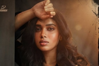 Makers of 'Kattalan' welcome actress Dushara Vijayan on board film unit