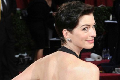 Anne Hathaway shares how Beyonce helped her for 'Mother Mary'