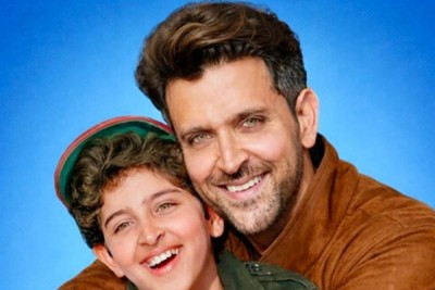 Rakesh Roshan wishes Hrithik Roshan on b'day: Duggu love you more every year