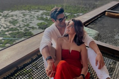 Kriti Kharbanda wishes Pulkit Samrat with an adorable 'Hello Valentine' post