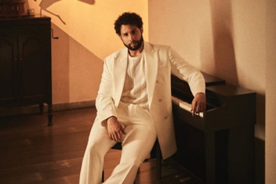 Siddhant Chaturvedi reminisces about the 90s party songs