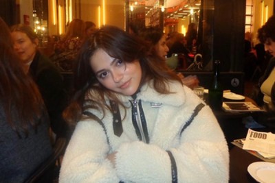 Aneet Padda drops some fun glimpse of 'Paddas in Paris', admits she misses her loved ones