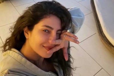 Priyanka Chopra marks her homecoming with an adorable selfie