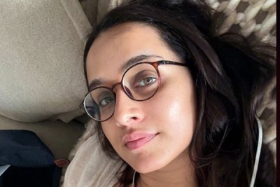 Shraddha Kapoor declares Monday as her 'Sunday', quips 'kya kar loge?'