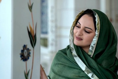 Sonakshi Sinha & Zaheer Iqbal advocate for social media ban for kids in India