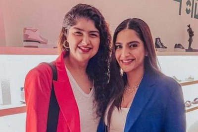 Sonam Kapoor wishes 'darling' Anshula on b'day: Love you my angel sister