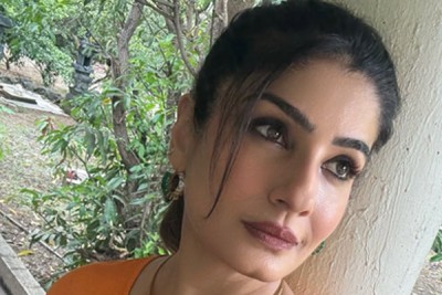Raveena Tandon, Vijay, Sonu Sood & others offer condolences to the families of Delhi blast victims