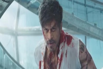 Shah Rukh Khan announces release date of ''King' with a 'roar'