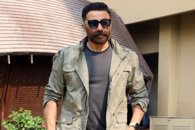 Sunny Deol keen on theatrical release of 'Gabru'