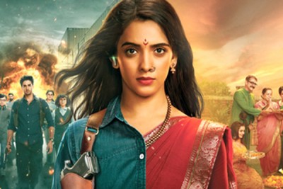 Sonakshi Batra is an undercover cop, and a homemaker in Jagadhatri