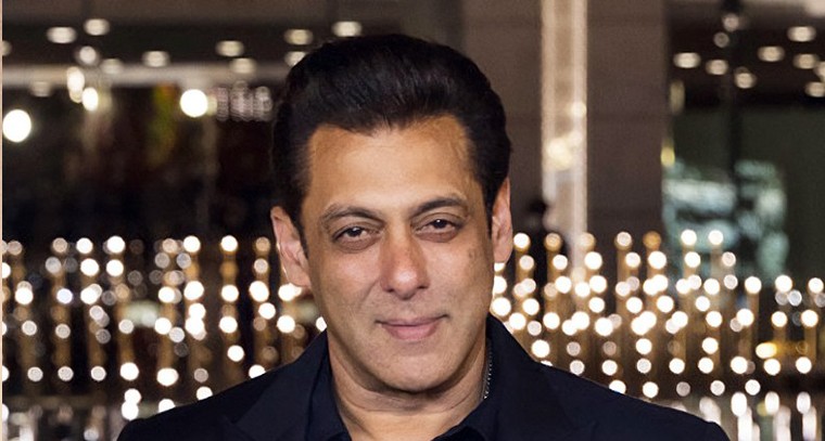 'నువ్వంటే నా నవ్వు' సాంగ్ లిరిక్స్
