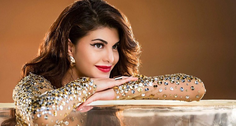 స్టార్ హీరోయిన్ కి పోలీసుల సమన్లు
