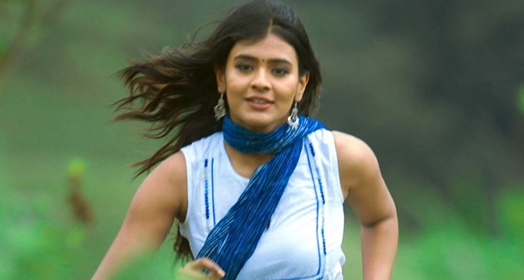 నీతో ఉంటే చాలు' పాట లిరిక్స్
