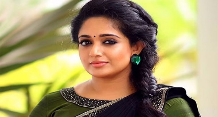 ప్రభాస్ అభిమానుల కోసం ఆ కోరిక తీరుస్తాడా ?
