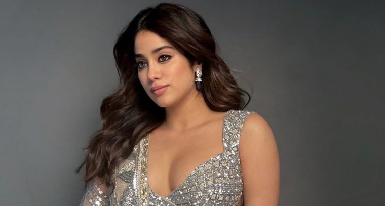 టాలీవుడ్ లోకి ఎంట్రీ ఇవ్వనున్న జాన్వీ కపూర్
