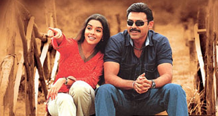 'నన్నే నన్నే చూస్తూ' పాట లిరిక్స్
