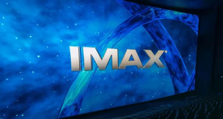 ఐమాక్స్ స్క్రీన్‌ల కోసం భారీ సినిమాల పోటీ