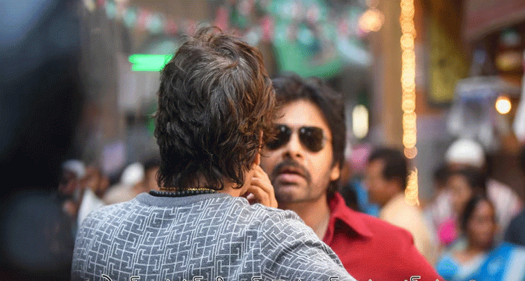 పవన్ కళ్యాణ్ మూవీ సెట్లో ఉద్రిక్త వాతావరణం – కార్మిక సంఘాల నిరసన