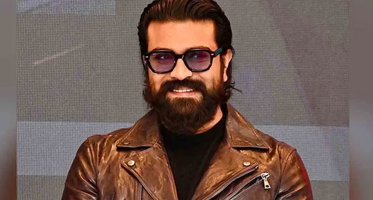 'డెకాయిట్' సినిమాపై రామ్ చరణ్ ప్రశంసల జల్లు