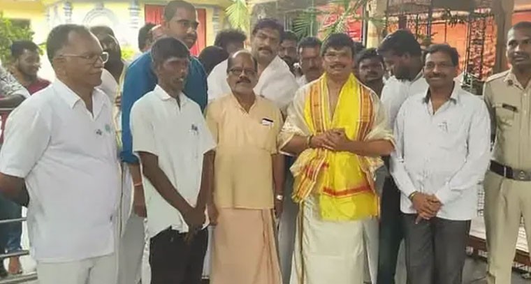 రామయ్య సేవలో దర్శకుడు బోయపాటి శ్రీను