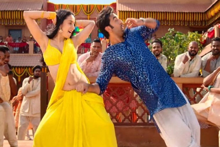 'తూ ఝూటి మై మక్కార్' ఫస్ట్ డే సాలిడ్ కలెక్షన్లు  