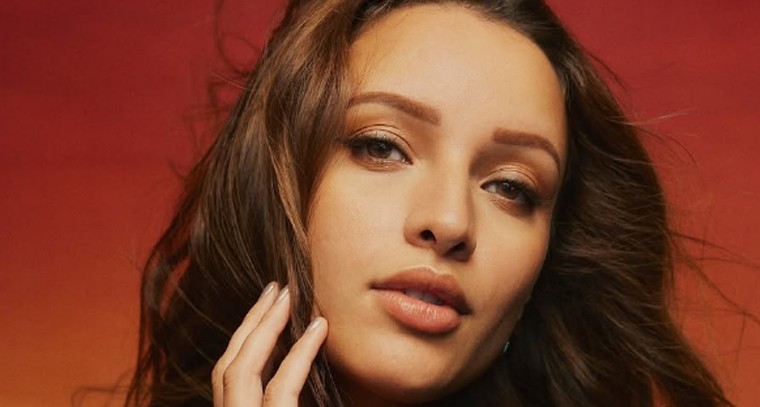 ఫిన్లాండ్ లో తృప్తి దిమ్రీ !