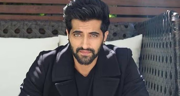 అక్షయ్ ఒబెరాయ్ షాకింగ్ కామెంట్స్