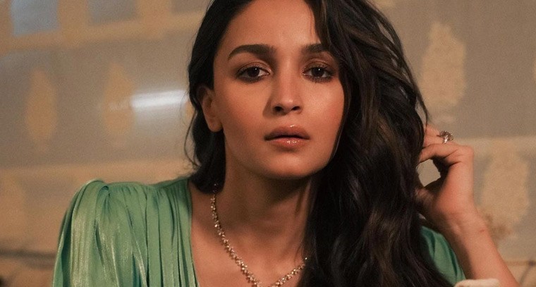 ఆలియా భట్ మెస్మరైజింగ్ ఫొటోలు