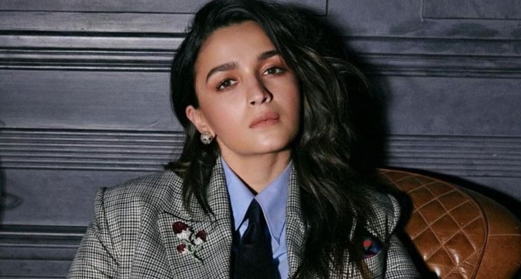 అవును స్టార్ కిడ్‌గా ఉండటం వల్ల ప్రయోజనం ఉంది : అలియా భట్