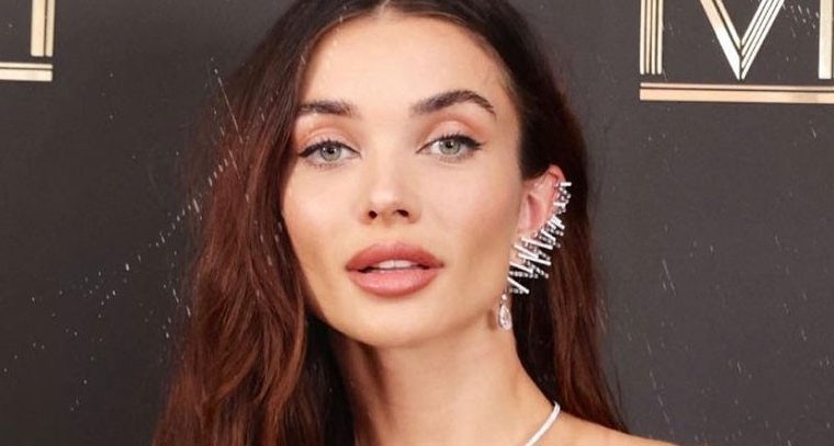 బోల్డ్ గా అమీ జాక్సన్ !