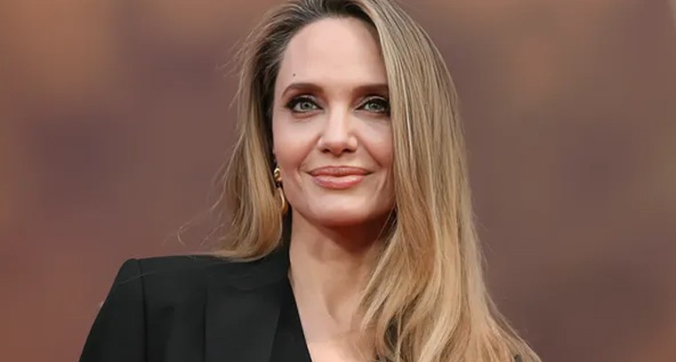 అమెరికాకు గుడ్‌‌బై చెప్పనున్న ఏంజెలినా జోలీ!